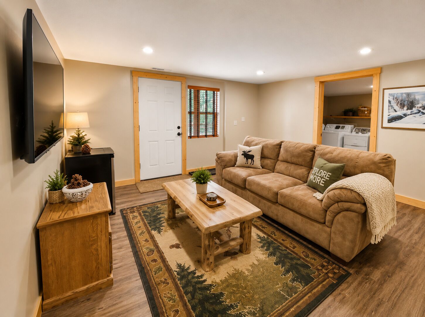 Smart TV, fireplace