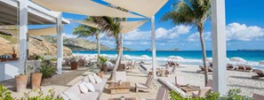 On the beach, beach towels - Ocean view apt 2 bedrooms, 2 bathrooms, 2 terraces (Collectivité de Saint-Martin)