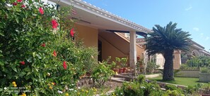 Property grounds - Sicicas, 300 meters from the sea, 5 minutes walk (Villasimius)