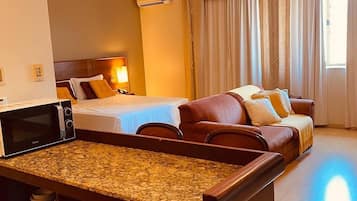 1 bedroom, blackout curtains, bed sheets