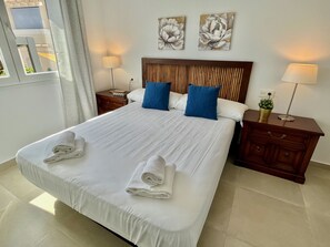 4 bedrooms, in-room safe, iron/ironing board, travel cot