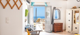 Pet-Friendly Apartment 'Kimolos' with Sea View, Whirlpool & Wi-Fi