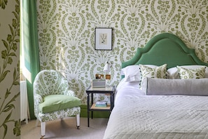Individually decorated, individually furnished, desk, laptop workspace - Leonardslee House (Horsham)