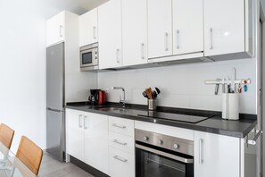 Fridge, microwave, oven, stovetop - Apartment "Steps from Puerto Marina" with Private Covered Terrace (Benalmádena)