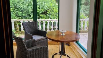 Frühstück gegen Gebühr