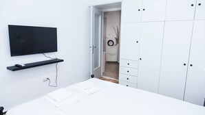 Room - Beautiful Apartment in  Piraeus (Piraeus)