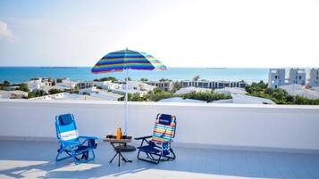 Executive Apartment | Balcony
