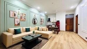 Luxe appartement | Woonruimte | Een 38-inch lcd-televisie met digitale zenders en televisie