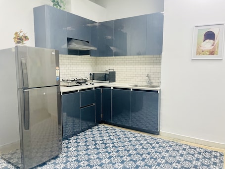 Luxury Apartment | Private kitchen | Fridge, microwave, coffee/tea maker, electric kettle