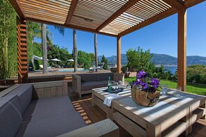 Outdoor dining - Amazing Villa in picturesque Roquebrune - Cap - Martin! (Roquebrune-Cap-Martin)