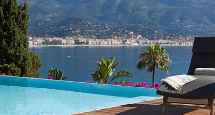 Amazing Villa in picturesque Roquebrune - Cap - Martin!