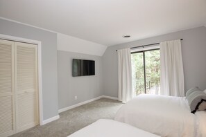 4 chambres, bureau, fer et planche à repasser, Wi-Fi gratuit