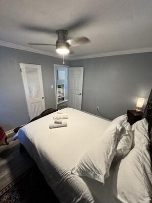 House, 2 Bedrooms