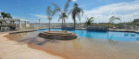 Condo, 3 Bedrooms | Pool | Outdoor pool