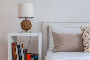 3 chambres, fer et planche à repasser, Wi-Fi gratuit, draps fournis