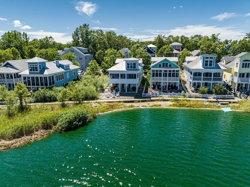 Beach House on Lake Kai in Beachwalk Resort