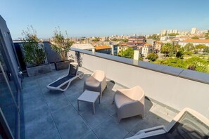 Junior Suite | Terrace/patio - room Select Porto (Porto)