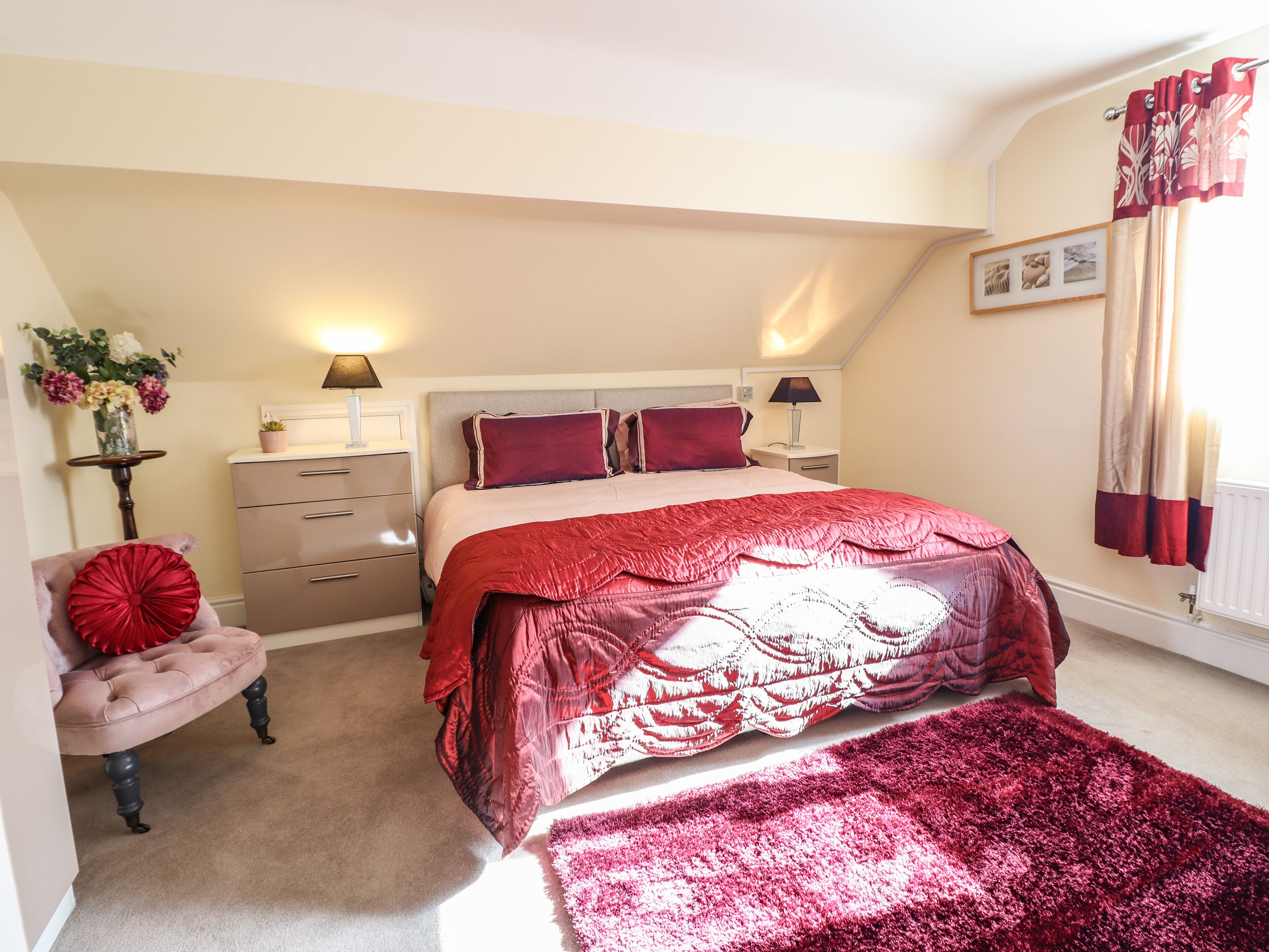 5 間臥室、獨特裝潢、布置獨特、免費無線上網