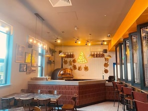Apartment | Dining