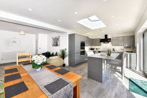 Maison | Cuisine privée | CafetiÚre-théiÚre