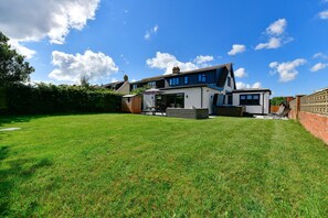 Exterior - Just Stay Wales - Heatherslade House (Swansea)