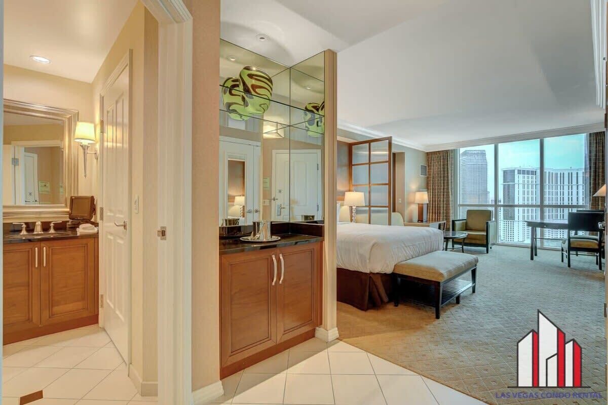 In-room safe, desk, iron/ironing board, free WiFi