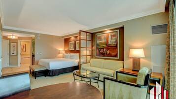 In-room safe, desk, iron/ironing board, free WiFi