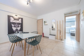 Luxury-Doppelzimmer | Wohnbereich | Smart-TV, Arbeitsbereiche