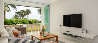 Beachfront Camps Bay Apartment
