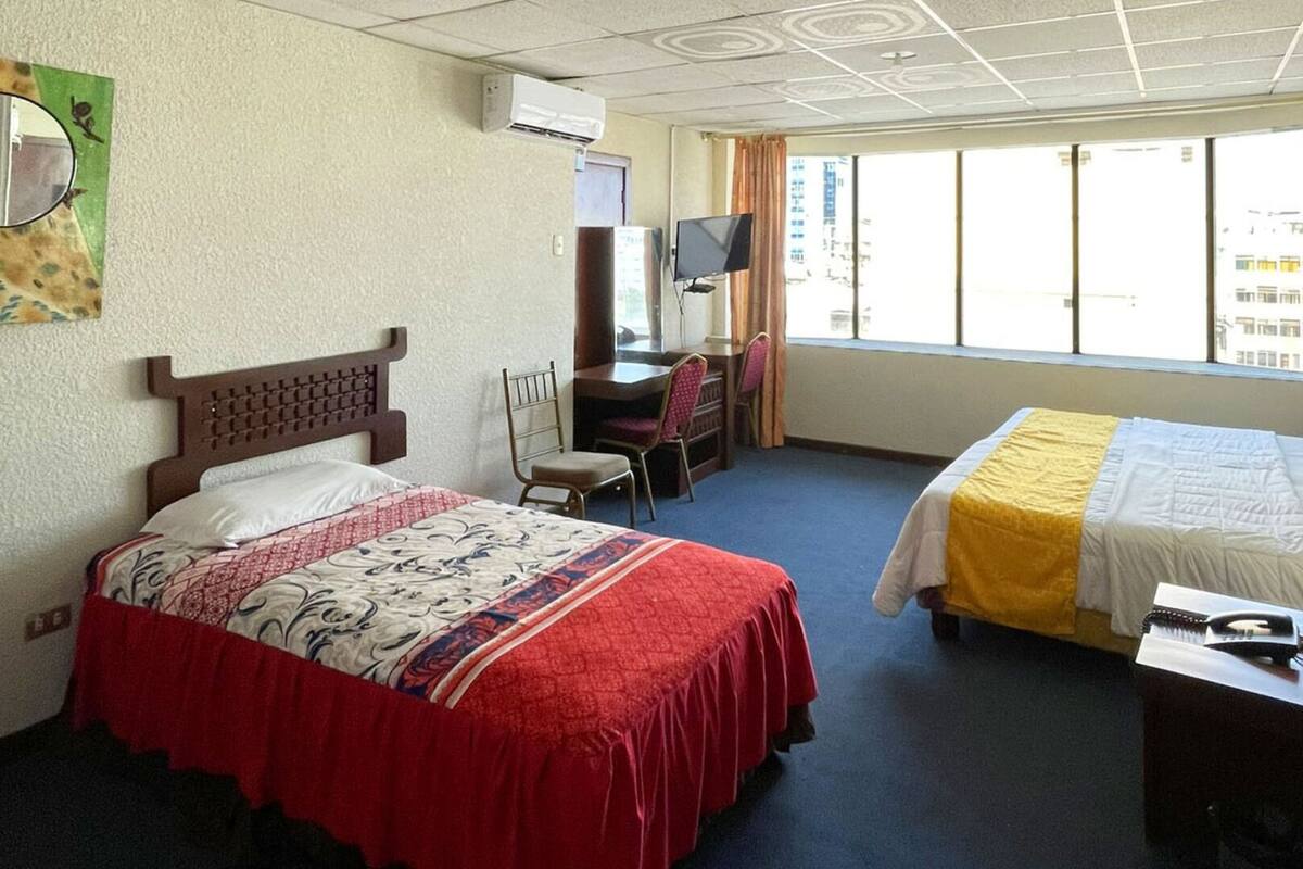 Comfort Twin Room | WiFi (free), bed sheets