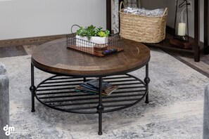 Casa executiva | Sala d'estar | Televisor intel·ligent, Netflix, Hulu i serveis de streaming 