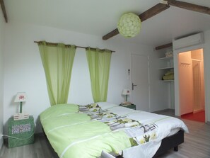 Phòng 3 Tiêu chuẩn | Nôi (giường cho trẻ sơ sinh) miễn phí 