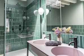 Dusche, Haartrockner