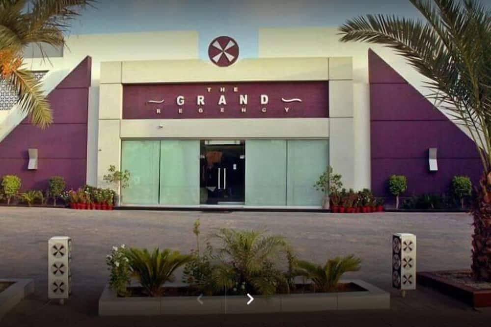 Grand Regency Bahawalpur