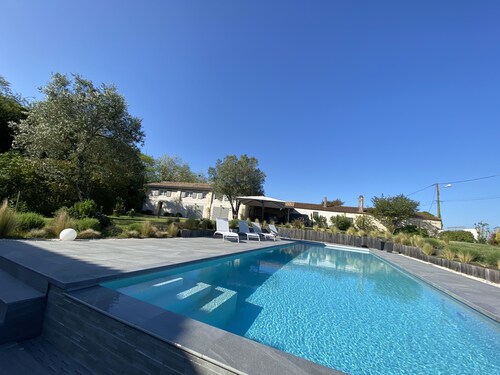 Gîte de Charme en Médoc à Proximité des Plages-grande Piscine au sel