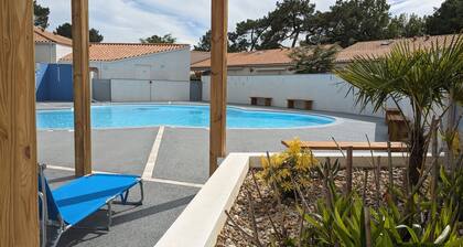 Maisonnette rénovée à 2 pas de la plage