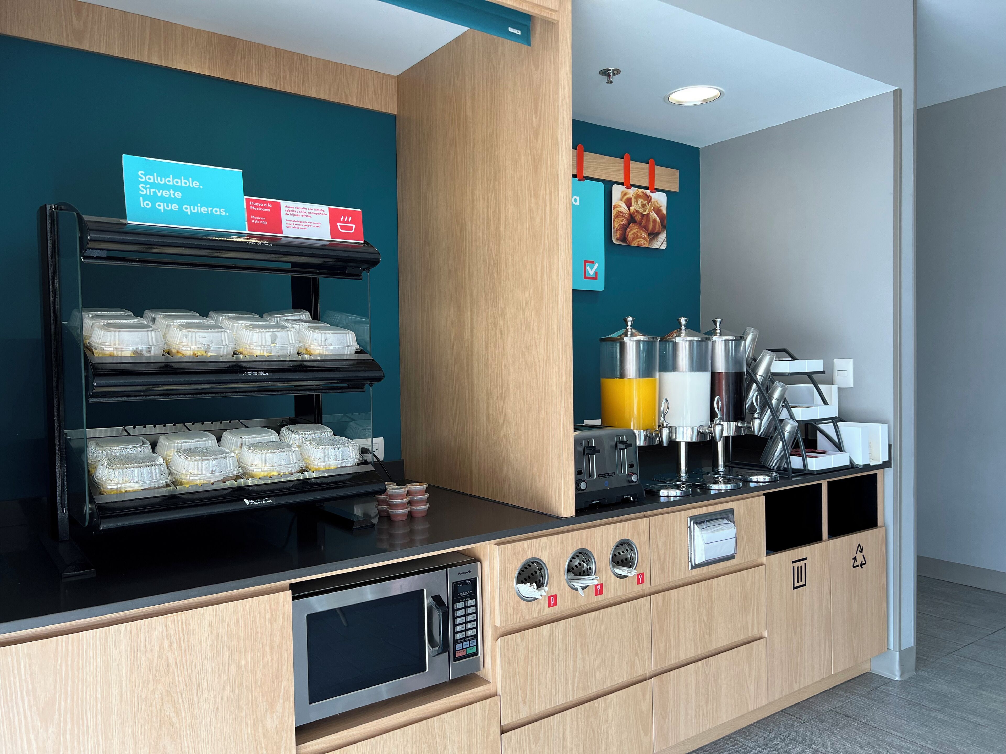 Photo - avid hotels - Guadalajara Av Vallarta Pte by IHG