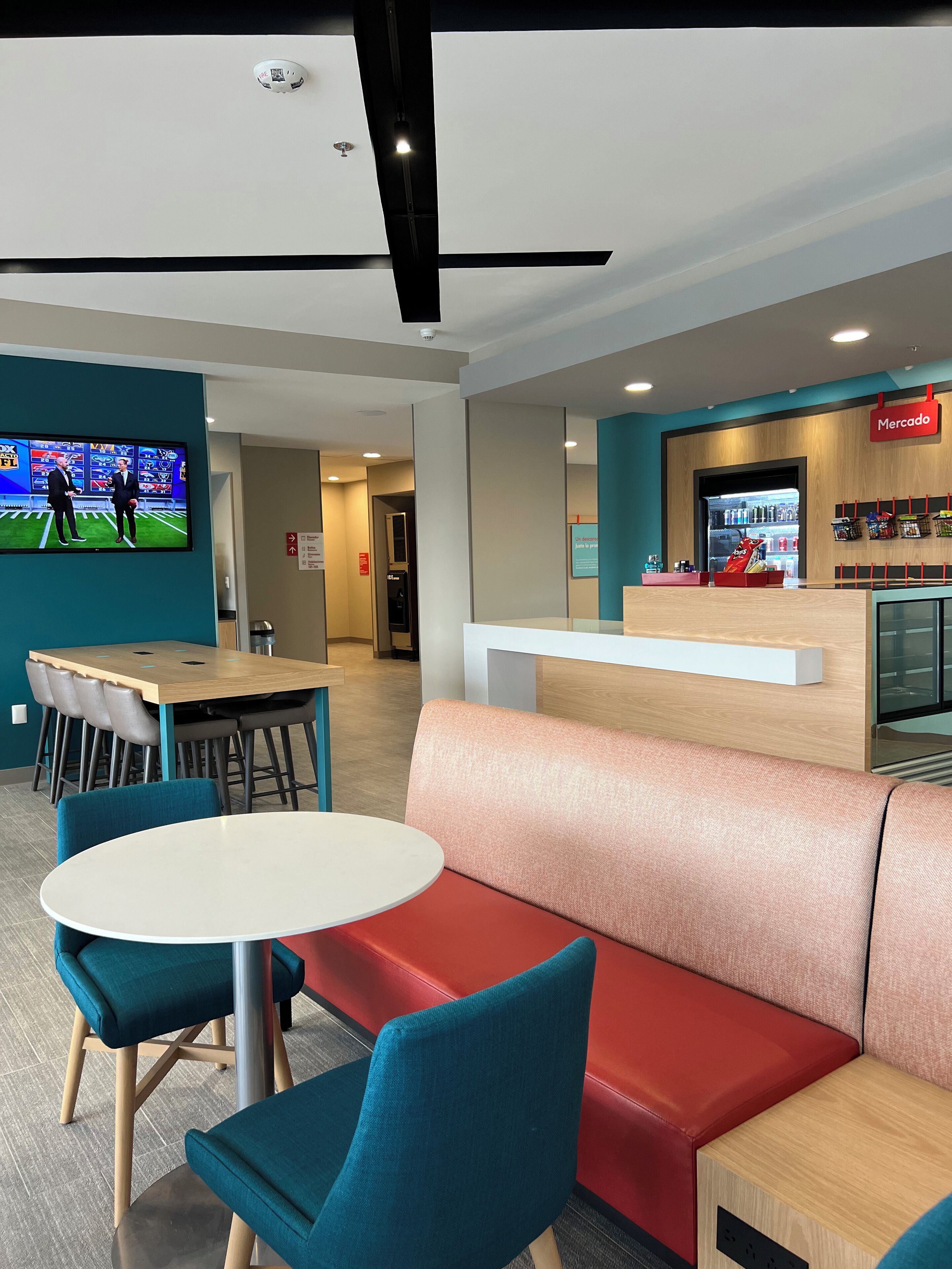 Photo - avid hotels - Guadalajara Av Vallarta Pte by IHG