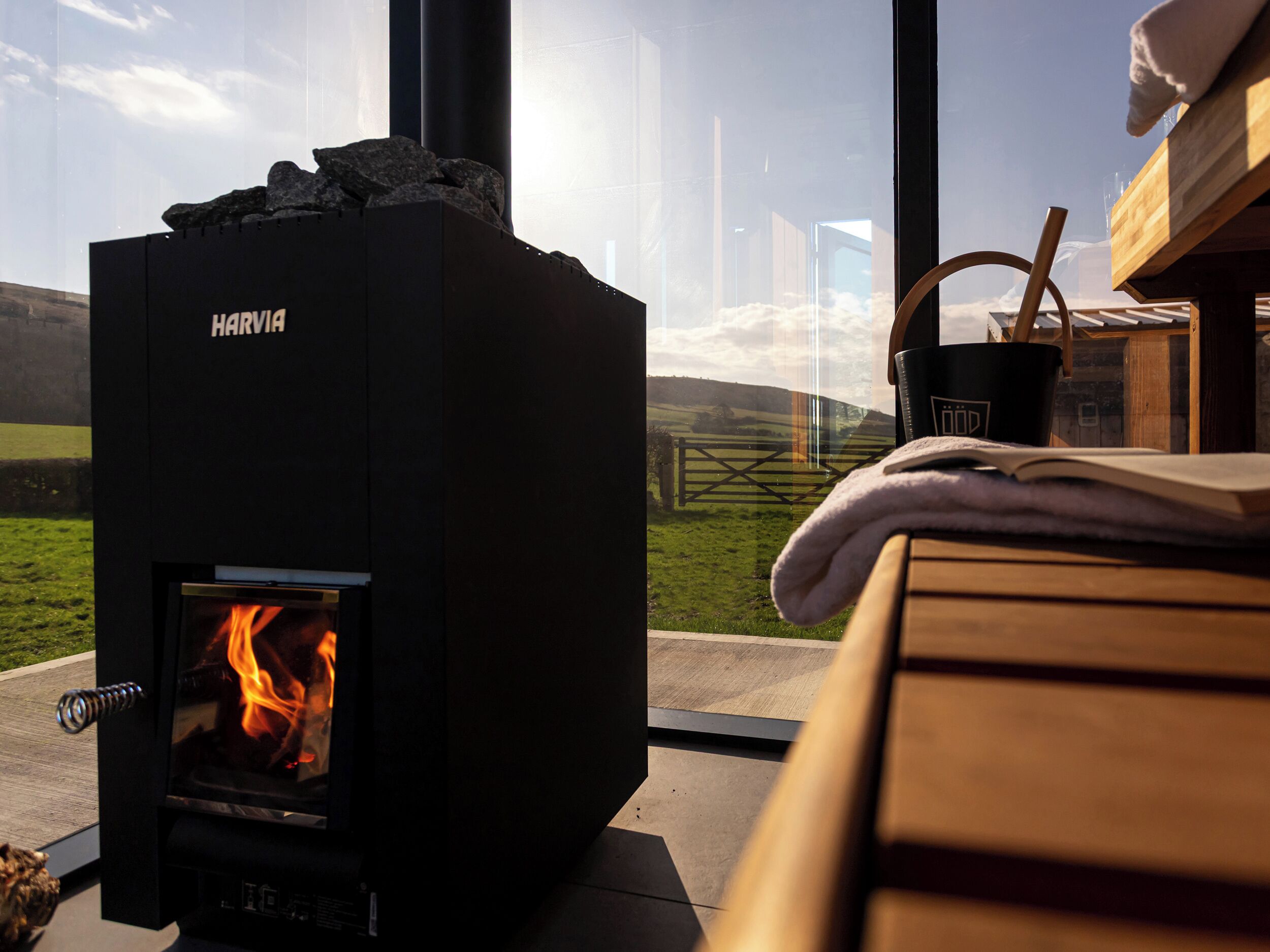 Cottage | Interior