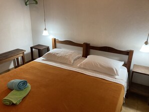 2 bedrooms