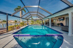 Outdoor pool, a heated pool