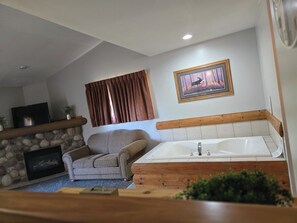 Smart-tv en een open haard