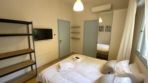 2 soverom, strykejern/-brett og wi-fi (inkludert)