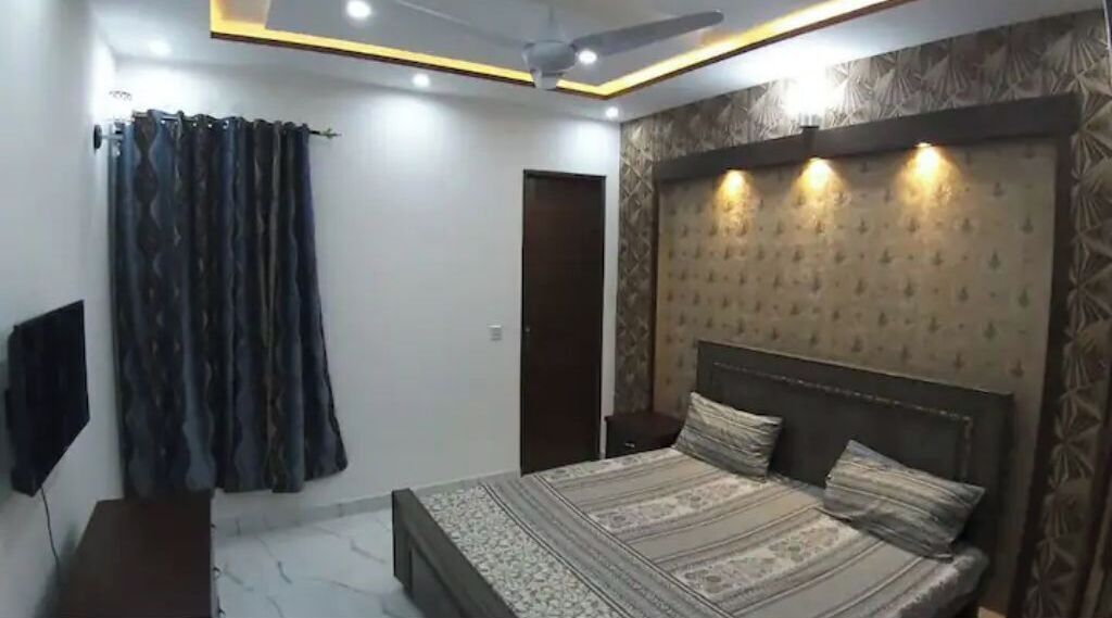 5 bedrooms, WiFi
