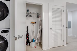 Global Luxury Suites at Capitol Hill