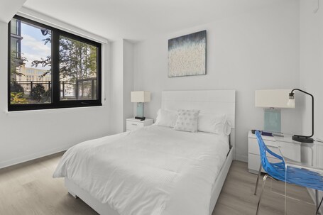 Global Luxury Suites at Capitol Hill - Image 92
