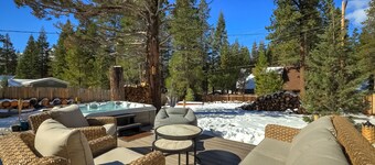 Pet Friendly & Tranquil Home with Hot Tub