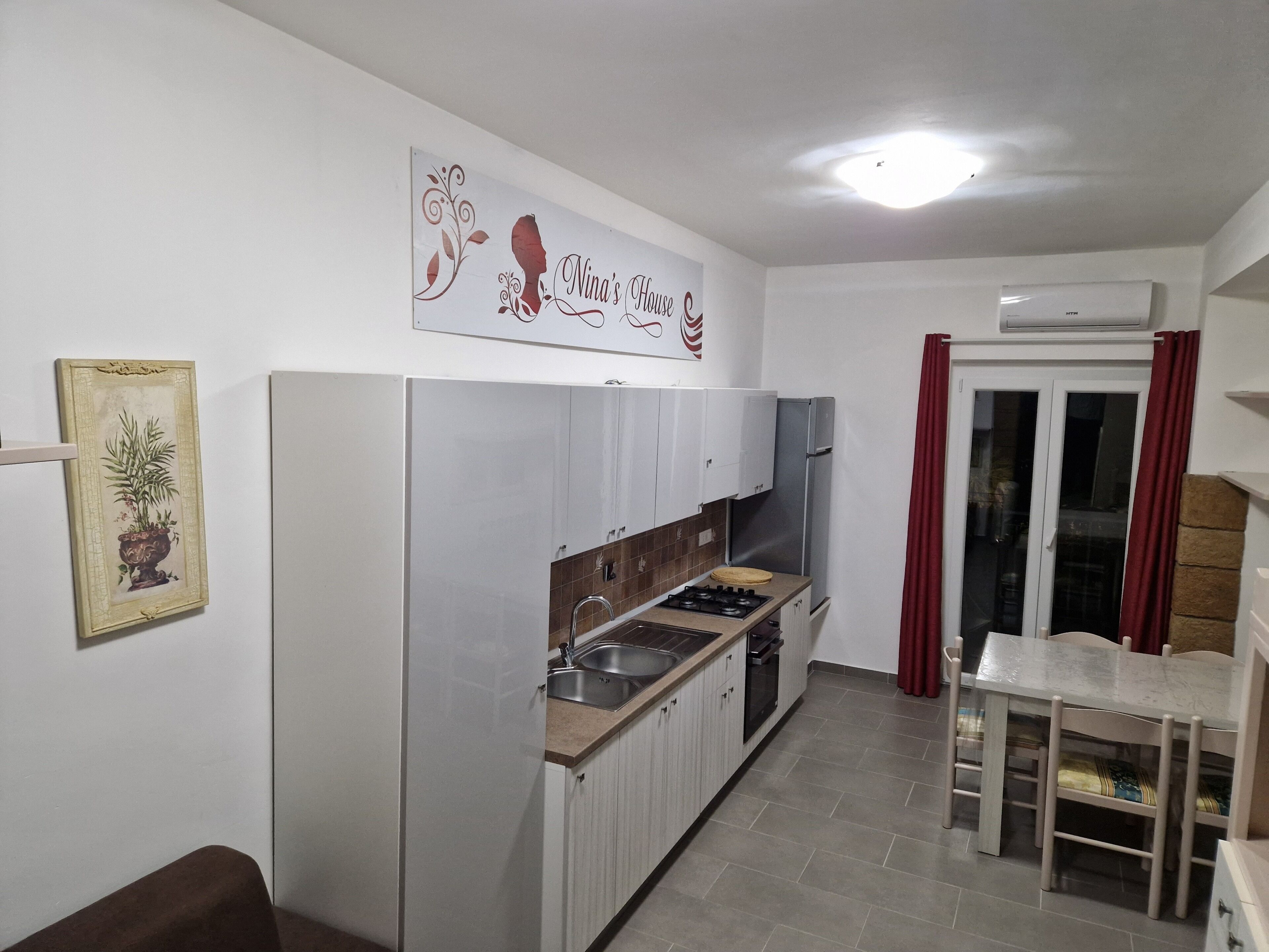 Fridge, oven, coffee/tea maker, cookware/dishes/utensils