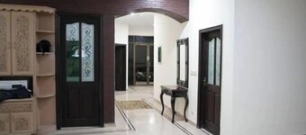 Family Guest House in Johar Town