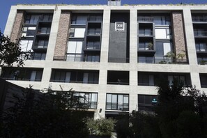 Front of property - El Doce by Homi Rent (Querétaro)